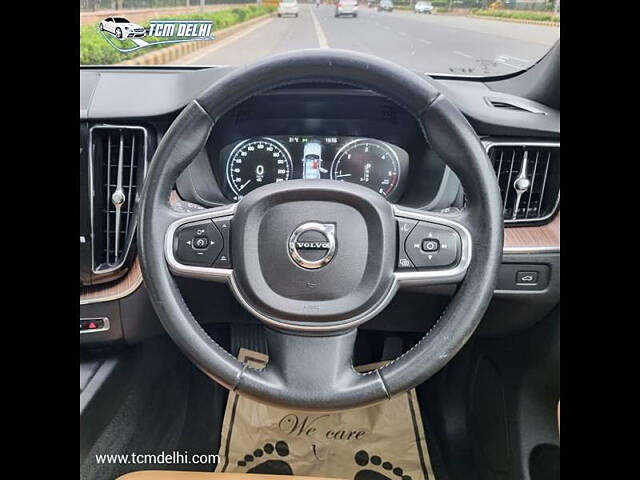 Used Volvo XC60 [2015-2017] Momentum in Delhi