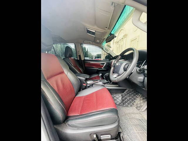 Used Toyota Fortuner Legender 2.8 4X4 AT in Mumbai