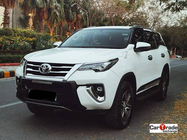 Used Toyota Fortuner [2016-2021] 2.8 4x2 MT [2016-2020] in Delhi