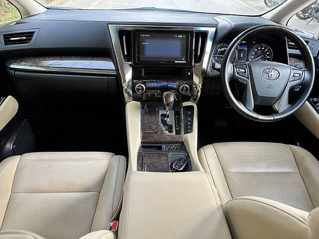 Used Toyota Vellfire [2020-2023] Hybrid in Hyderabad