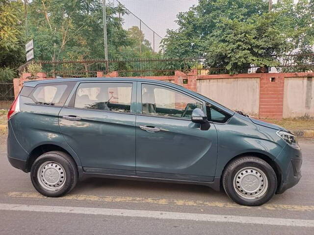 Used Mahindra Marazzo [2018-2020] M2 8 STR in Ahmedabad