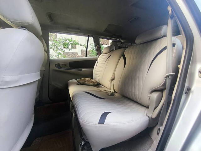 Used Toyota Innova [2005-2009] 2.5 G4 8 STR in Mumbai