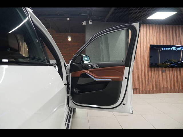 Used BMW X7 [2019-2023] xDrive40i M Sport in Kanpur