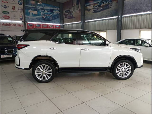 Used Toyota Fortuner Legender 2.8 4X2 AT in Bangalore