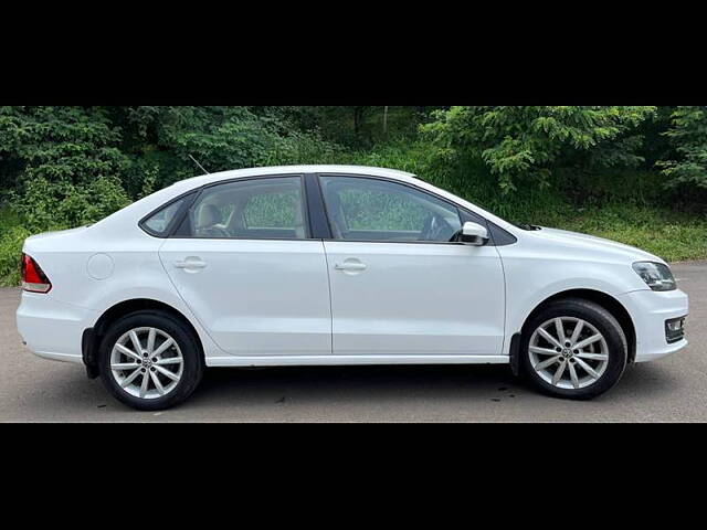 Used Volkswagen Vento Highline 1.2 (P) AT in Pune