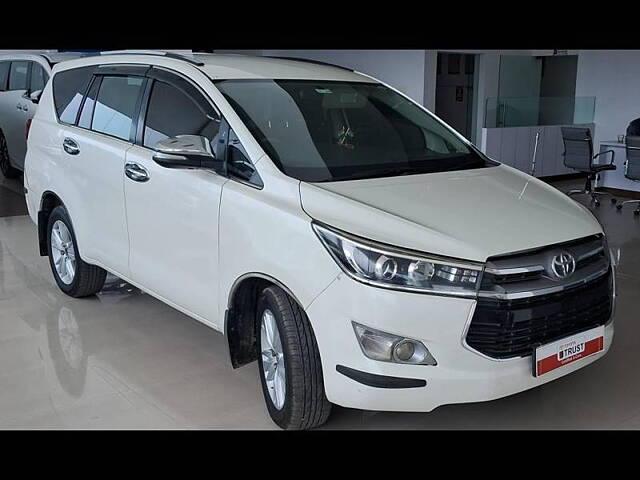 Used 2016 Toyota Innova Crysta in Varanasi