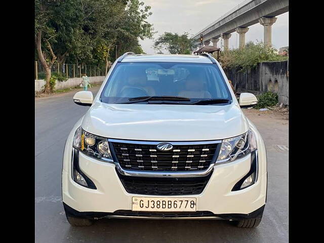 Used Mahindra XUV500 W11 (O) AWD AT in Ahmedabad