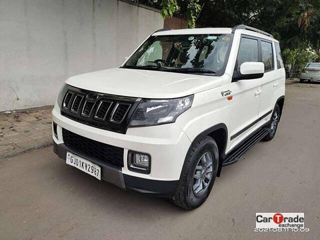 Used Mahindra TUV300 T10 in Ahmedabad