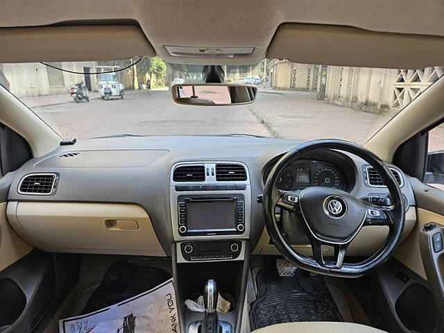 Used Volkswagen Vento [2015-2019] Highline Plus 1.2 (P) AT 16 Alloy in Mumbai