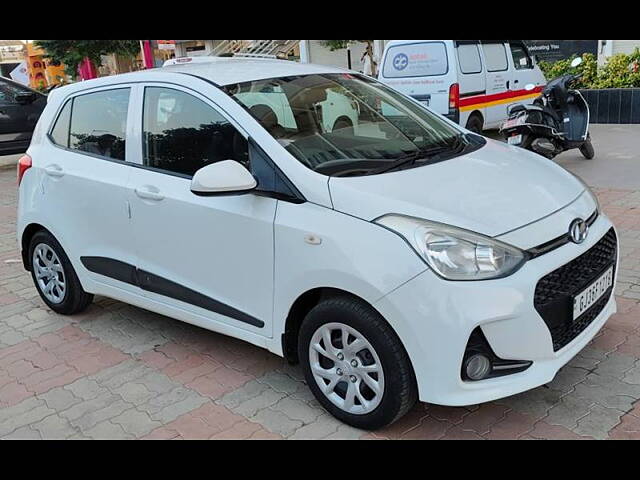 Used Hyundai Grand i10 Magna 1.2 Kappa VTVT in Rajkot