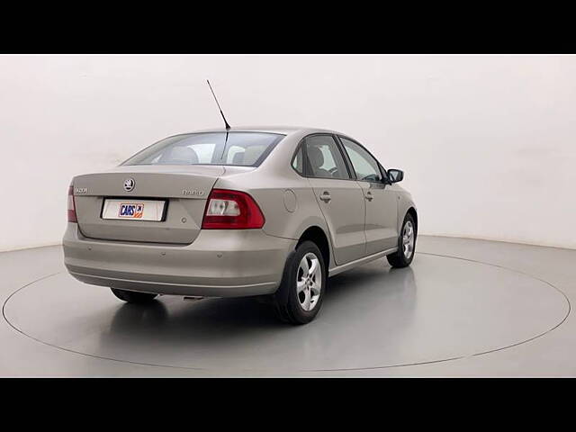 Used Skoda Rapid [2011-2014] Elegance 1.6 MPI MT in Hyderabad