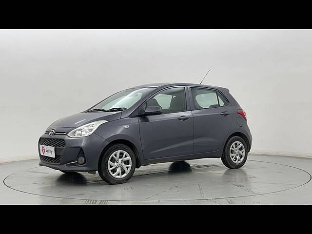 Used 2017 Hyundai Grand i10 in Delhi