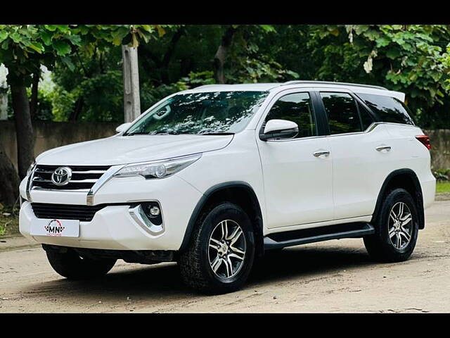 Used Toyota Fortuner [2016-2021] 2.8 4x2 AT [2016-2020] in Ahmedabad