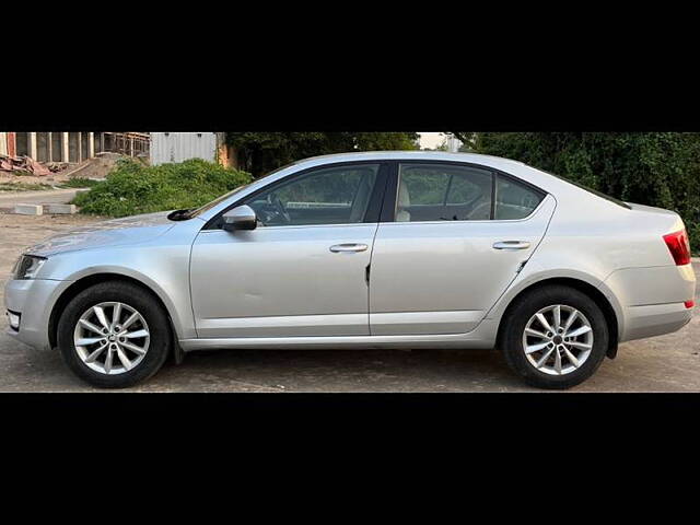 Used Skoda Octavia [2013-2015] Ambition 2.0 TDI in Vadodara