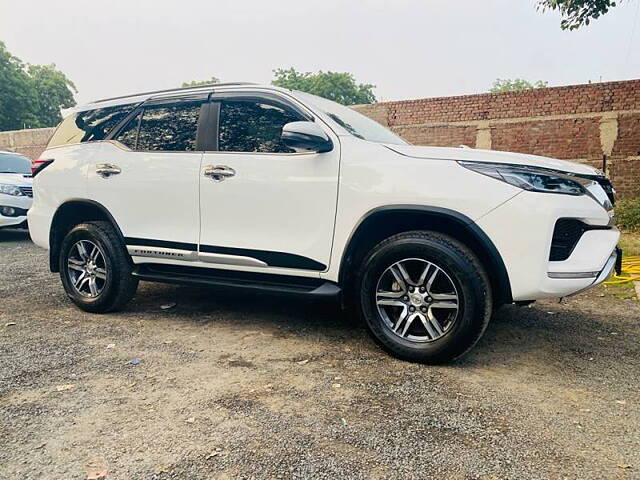 Used Toyota Fortuner 4X2 MT 2.8 Diesel in Ahmedabad