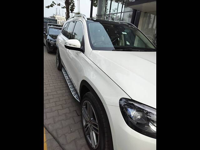 Used Mercedes-Benz GLS [2020-2024] 400d 4MATIC [2020-2023] in Delhi