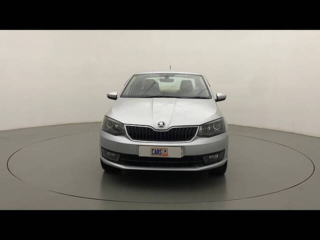 Used Skoda Rapid Style 1.6 MPI AT in Mumbai