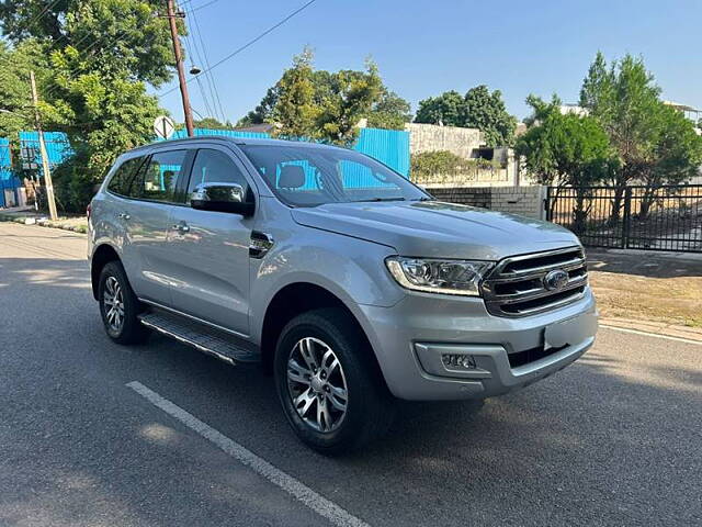 Used Ford Endeavour [2016-2019] Titanium 2.2 4x2 AT in Chandigarh