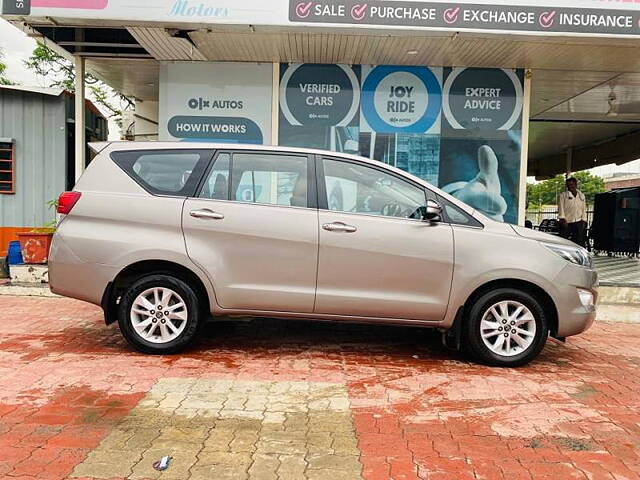 Used Toyota Innova Crysta [2016-2020] 2.4 ZX AT 7 STR in Ahmedabad