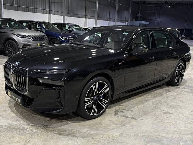 Used BMW i7 xDrive60 in Hyderabad