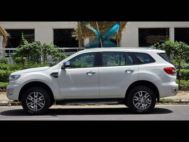 Used Ford Endeavour [2016-2019] Titanium 3.2 4x4 AT in Chandigarh