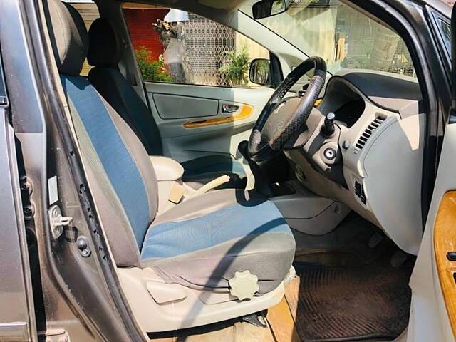 Used Toyota Innova [2005-2009] 2.5 V 7 STR in Mumbai
