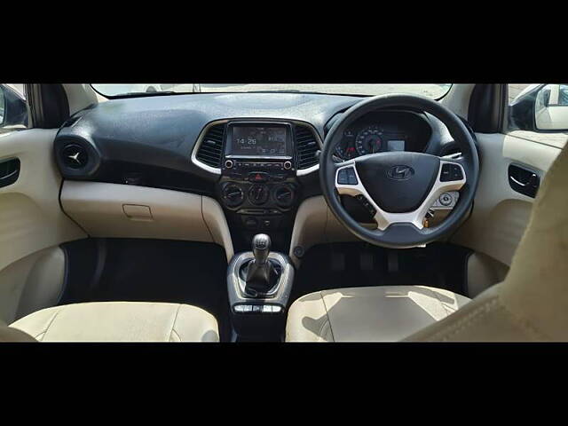 Used Hyundai Santro Magna in Delhi