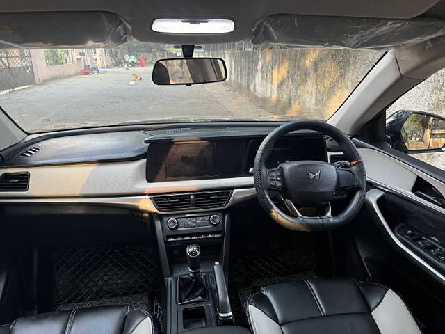 Used Mahindra XUV700 MX Petrol MT 5 STR [2021] in Delhi