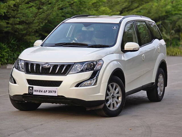 Used Mahindra XUV500 [2015-2018] W10 in Nashik