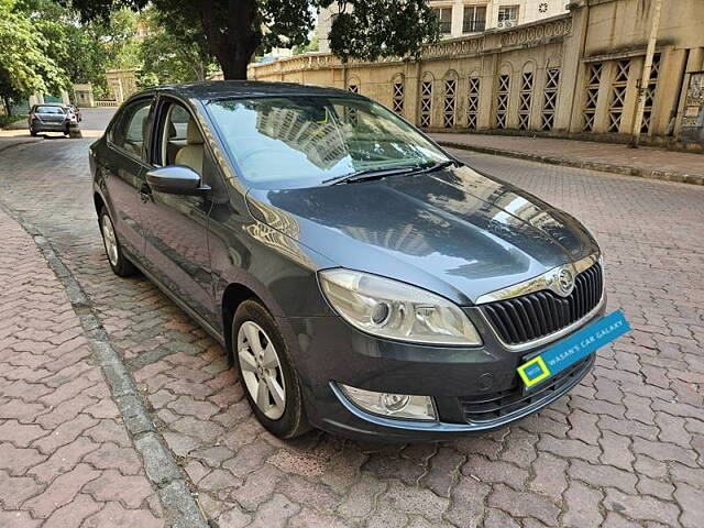 Used Skoda Rapid Style 1.6 MPI AT in Mumbai