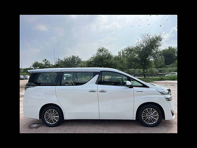 Used Toyota Vellfire [2020-2023] Hybrid in Delhi