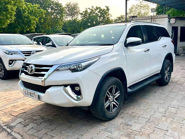 Used Toyota Fortuner [2016-2021] 2.8 4x2 AT [2016-2020] in Ahmedabad