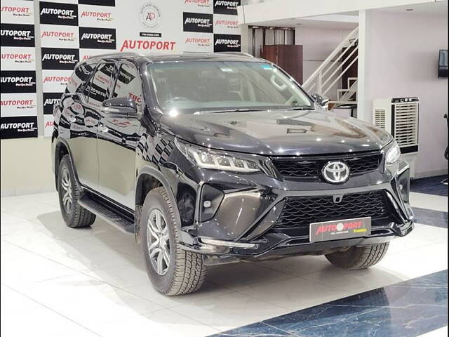 Used Toyota Fortuner [2016-2021] 2.8 4x2 AT [2016-2020] in Bangalore