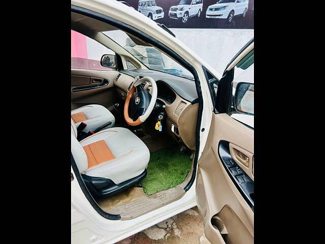 Used Toyota Innova [2015-2016] 2.5 G BS III 8 STR in Lucknow