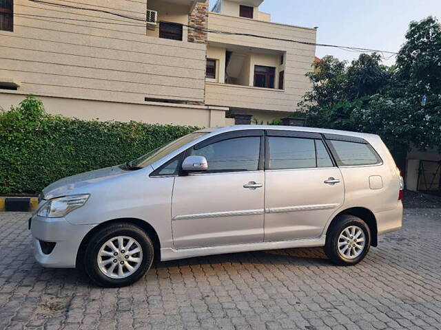 Used Toyota Innova [2005-2009] 2.5 V 7 STR in Jalandhar