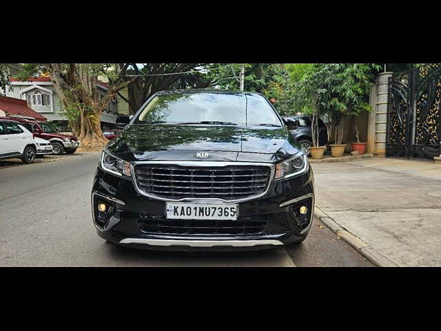 Used 2020 Kia Carnival in Bangalore