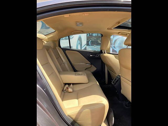 Used Honda City 4th Generation VX Petrol [2017-2019] in Ahmedabad