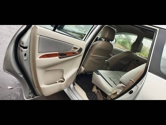 Used Toyota Innova [2013-2014] 2.5 G 8 STR BS-III in Thane