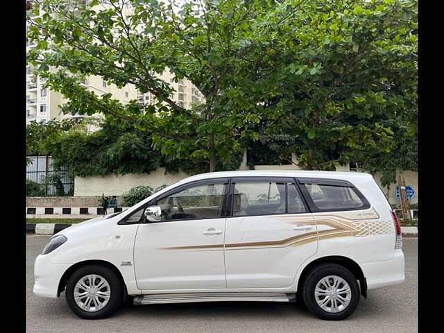 Used Toyota Innova [2009-2012] 2.5 GX 8 STR BS-IV in Bangalore