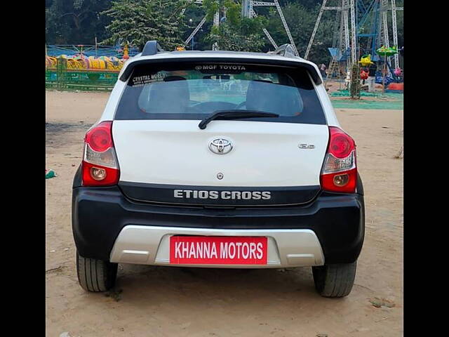 Used Toyota Etios Cross 1.4 GD in Delhi