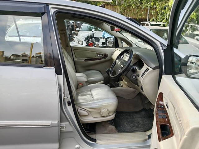 Used Toyota Innova [2005-2009] 2.5 V 7 STR in Mumbai