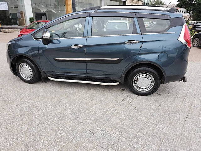 Used Mahindra Marazzo [2018-2020] M2 8 STR in Pune