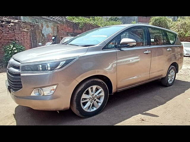 Used Toyota Innova Crysta [2016-2020] 2.4 V Diesel in Kanpur