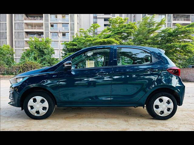 Used Tata Tiago EV XT Medium Range in Ahmedabad