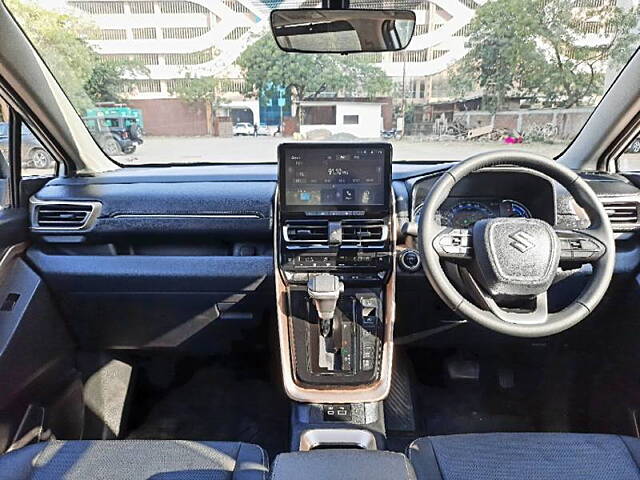 Used Maruti Suzuki Invicto Alpha Plus 7 STR in Ahmedabad