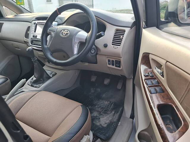 Used Toyota Innova [2005-2009] 2.5 V 7 STR in Jalandhar