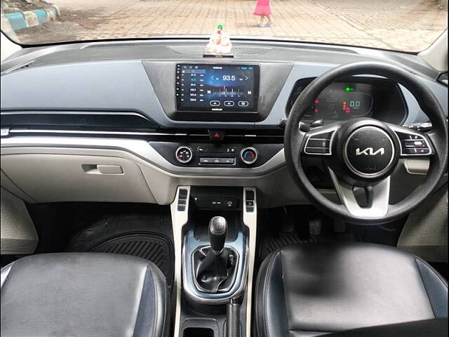 Used Kia Carens Premium 1.5 Petrol 7 STR in Kolkata