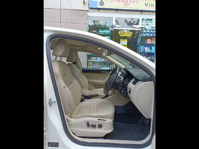 Used Skoda Octavia [2013-2015] Elegance 1.8 TSI AT in Mumbai