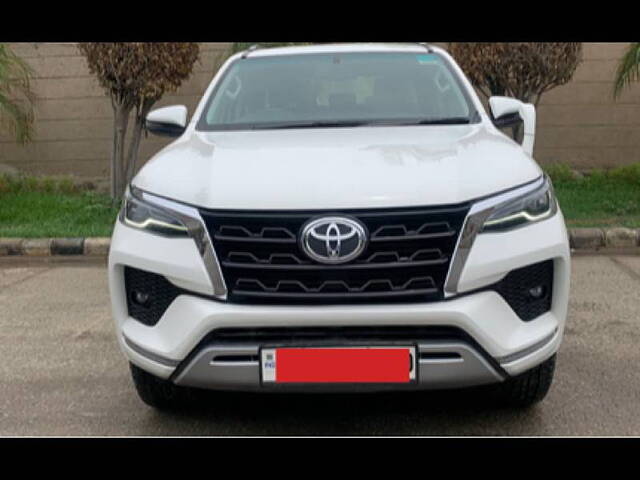 Used 2021 Toyota Fortuner in Delhi