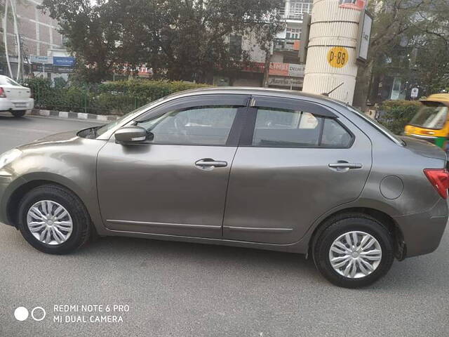 Used Maruti Suzuki Dzire [2017-2020] VXi AMT in Delhi